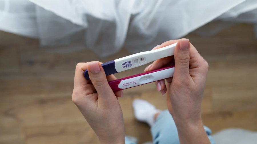 close-up-woman-holding-infertility-proof